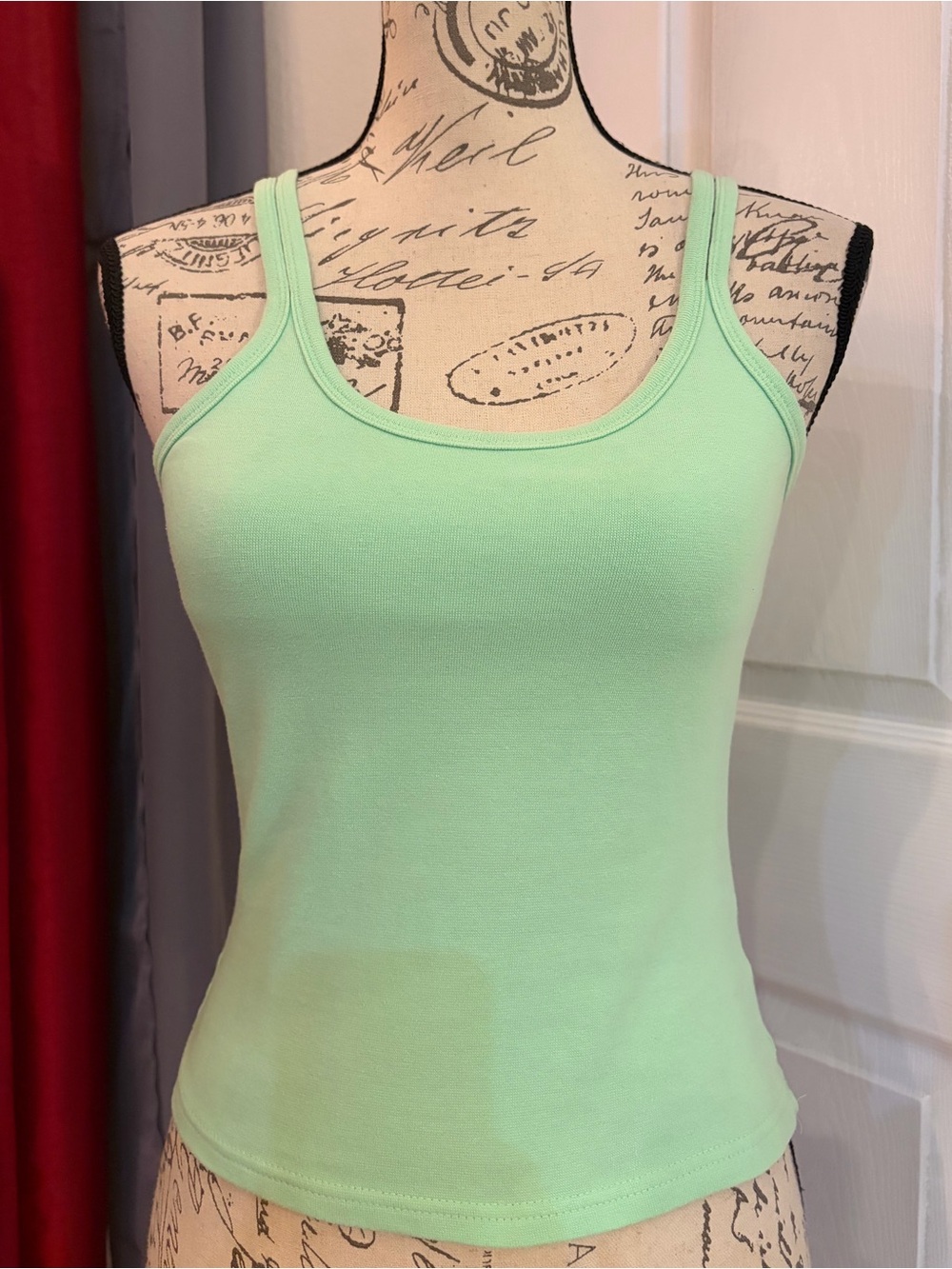 Energie Mint Green Scoop Neck Crop Tank Top w/built in Bra